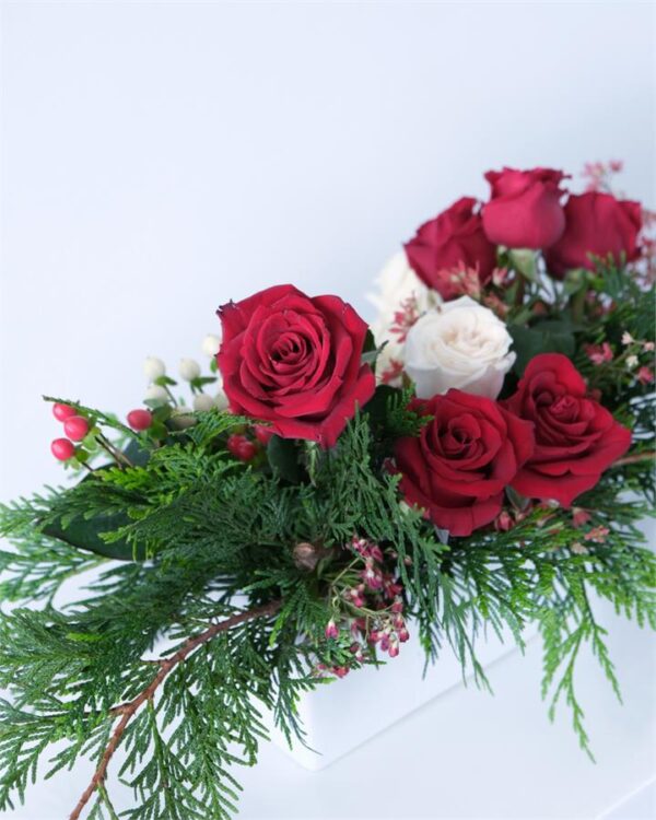 Christmas Table Flowers - Red and White