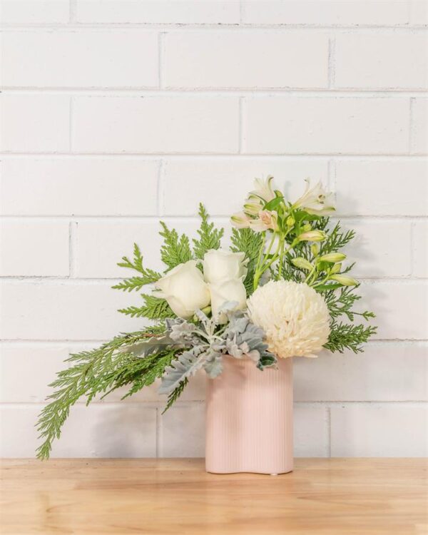 Wave Vase 22cm (Pink)