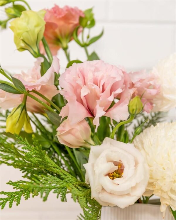 Monaco Vase Arrangement - Regular, Pink