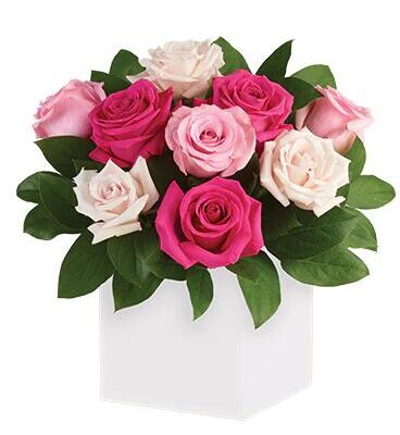 Blushing Roses Flower Bouquet